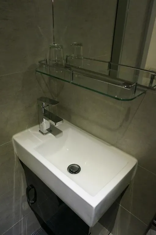 Pensión Ukkei Inn Hong Kong