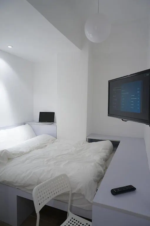 Ukkei Inn Hong Kong 0*,